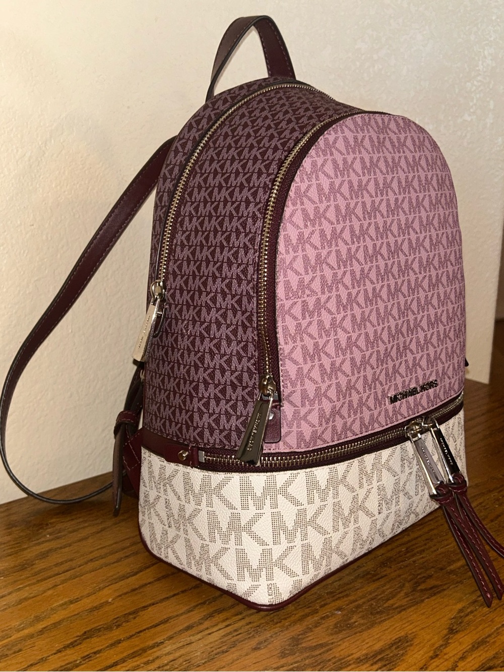 Michael Kors Rhea Medium Color-Block Signature Logo Backpack - Picture 4 of 16